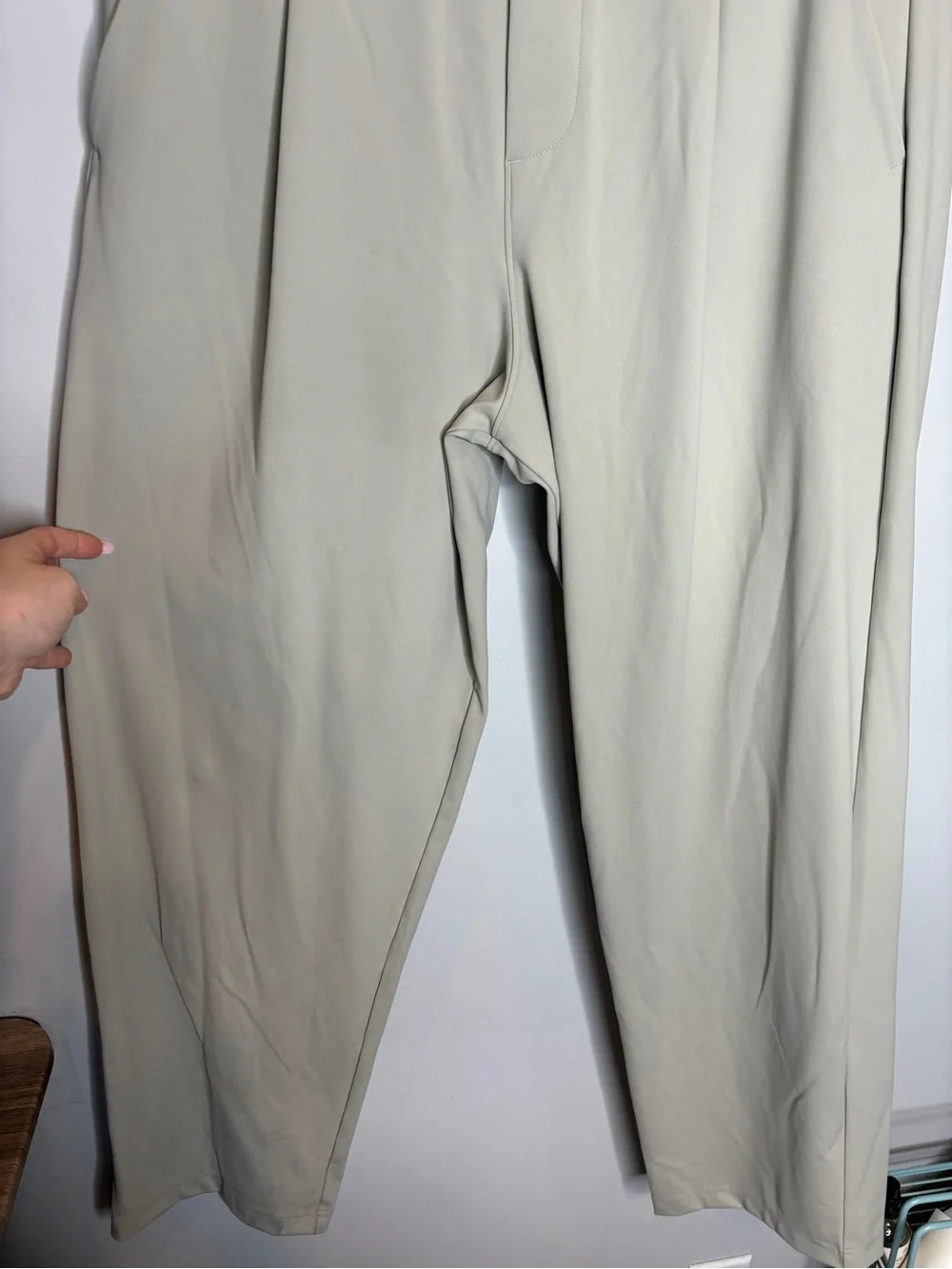 Lululemon Daydrift Relaxed-Fit Pleated Trouser Size S Warm Ash Grey